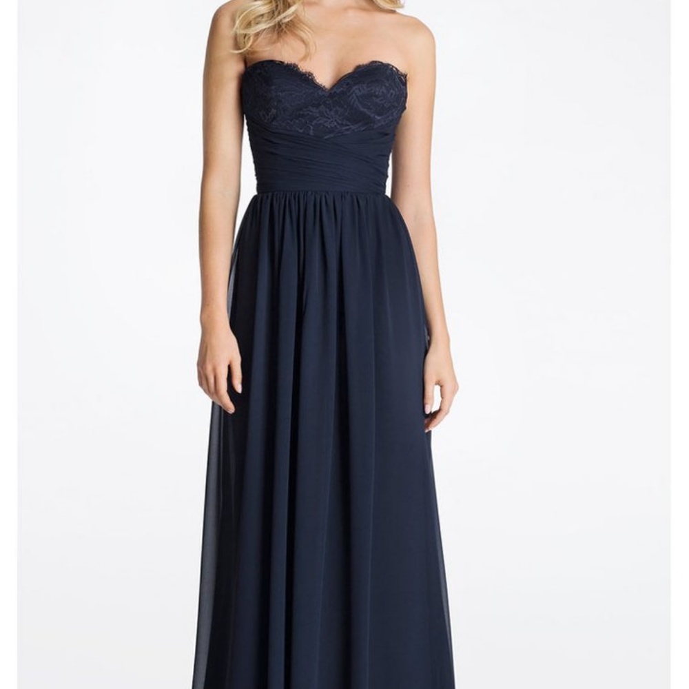 Lace detail strapless gown